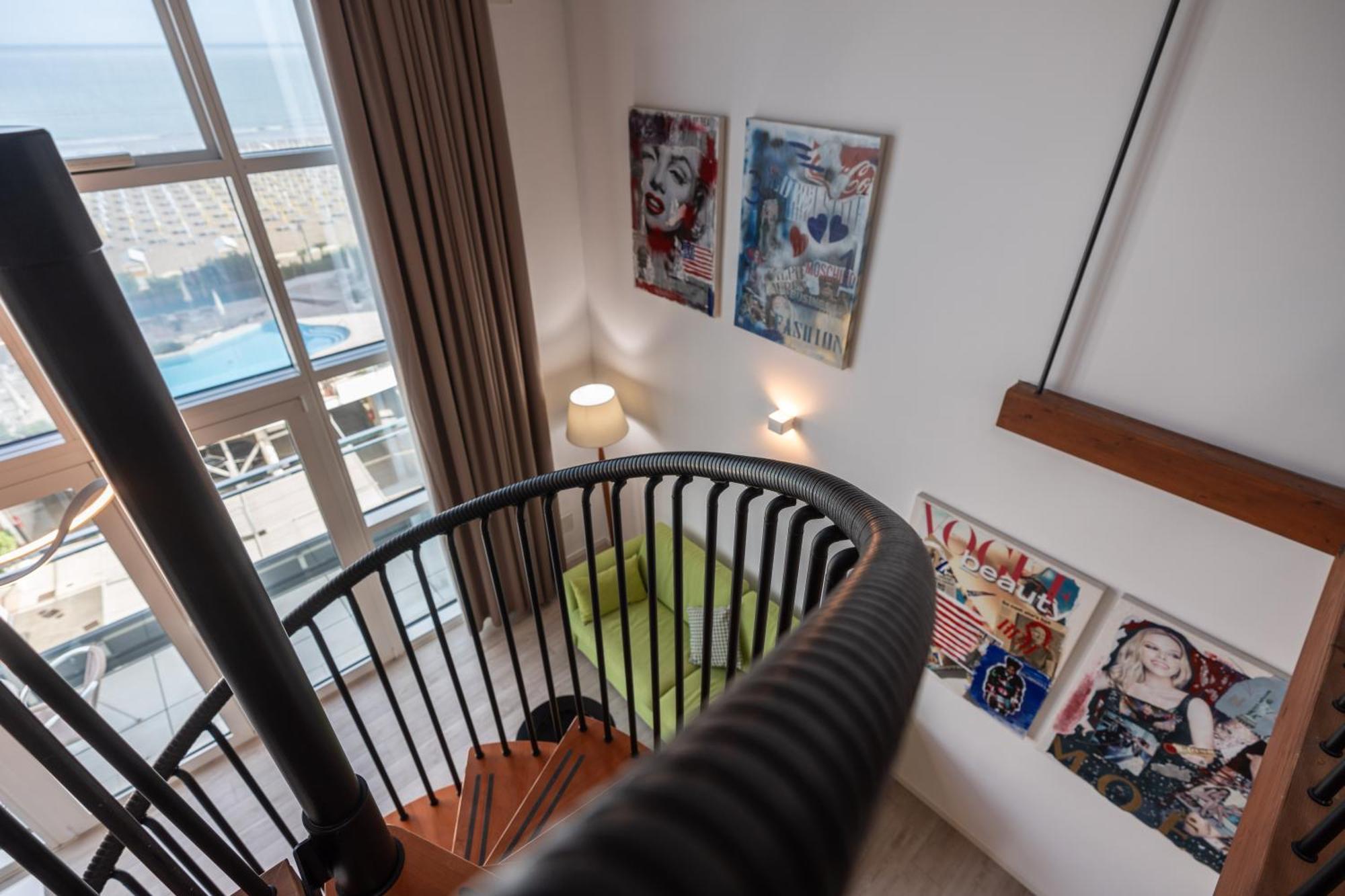 Marzia Queen Hotel 3*
